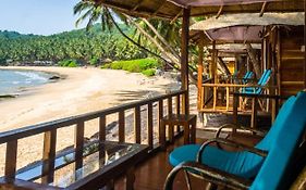 Little Cove Yoga Retreat